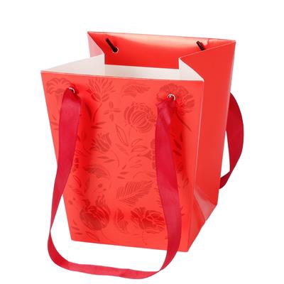 <h4>Bag Floral cardboard 16x12xH18cm red</h4>