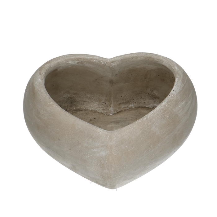 <h4>All Saints Heart 25*18*10cm</h4>