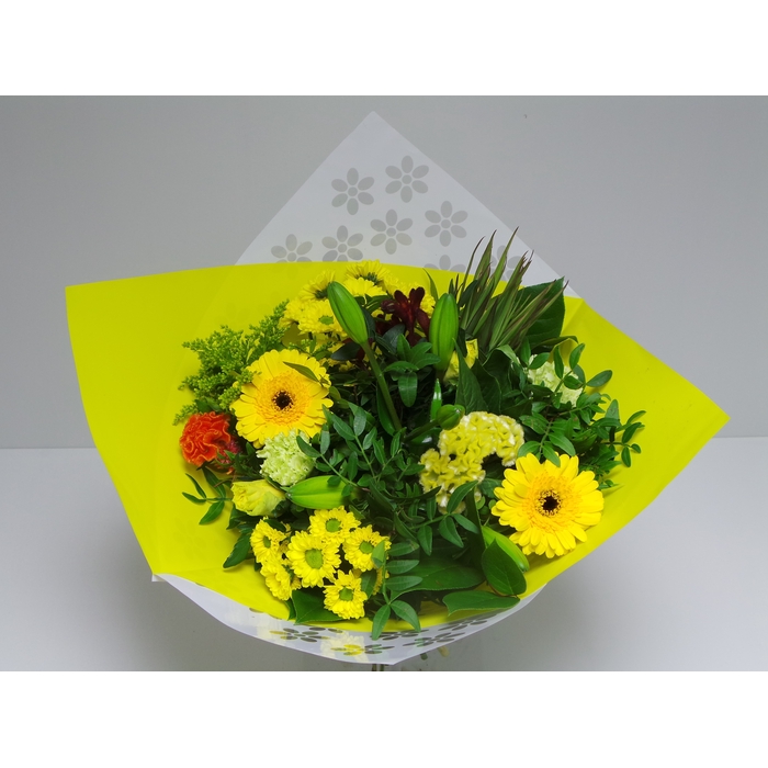 <h4>Bouquet Biedermeier Large Yellow</h4>