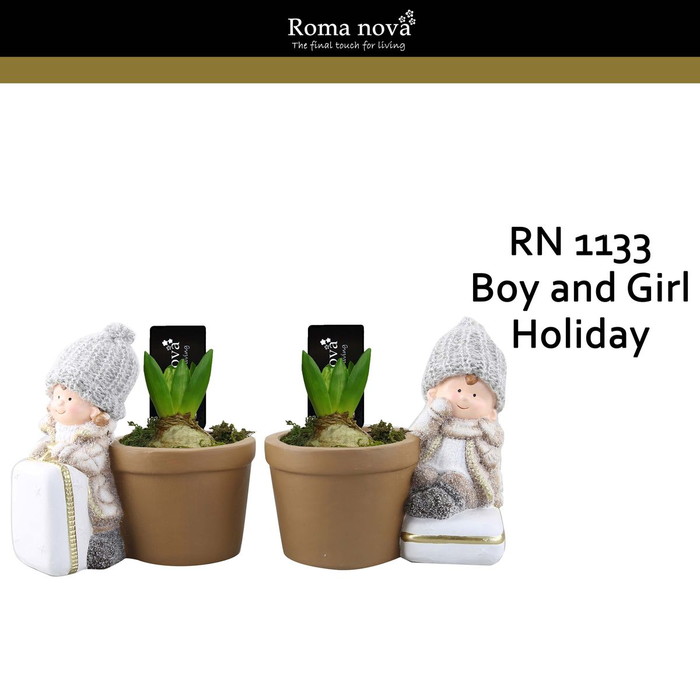<h4>arr4 Hyacint RN1133 - Boy and Girl Holiday</h4>
