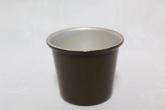 <h4>CACHEPOT DE ALUMINIO P06 MARROM</h4>