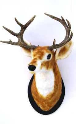 <h4>Deer Head 74cm Brown/red</h4>