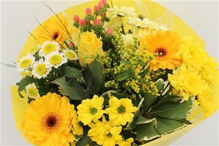 <h4>Bouquet 15 stem yellow</h4>