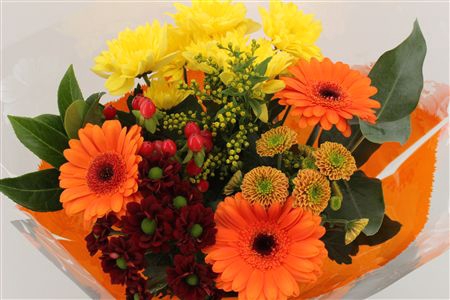 <h4>Bouquet 9-10 stem orange</h4>
