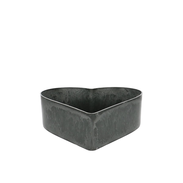 <h4>All Saints Melam heart 26*24*7.5cm</h4>